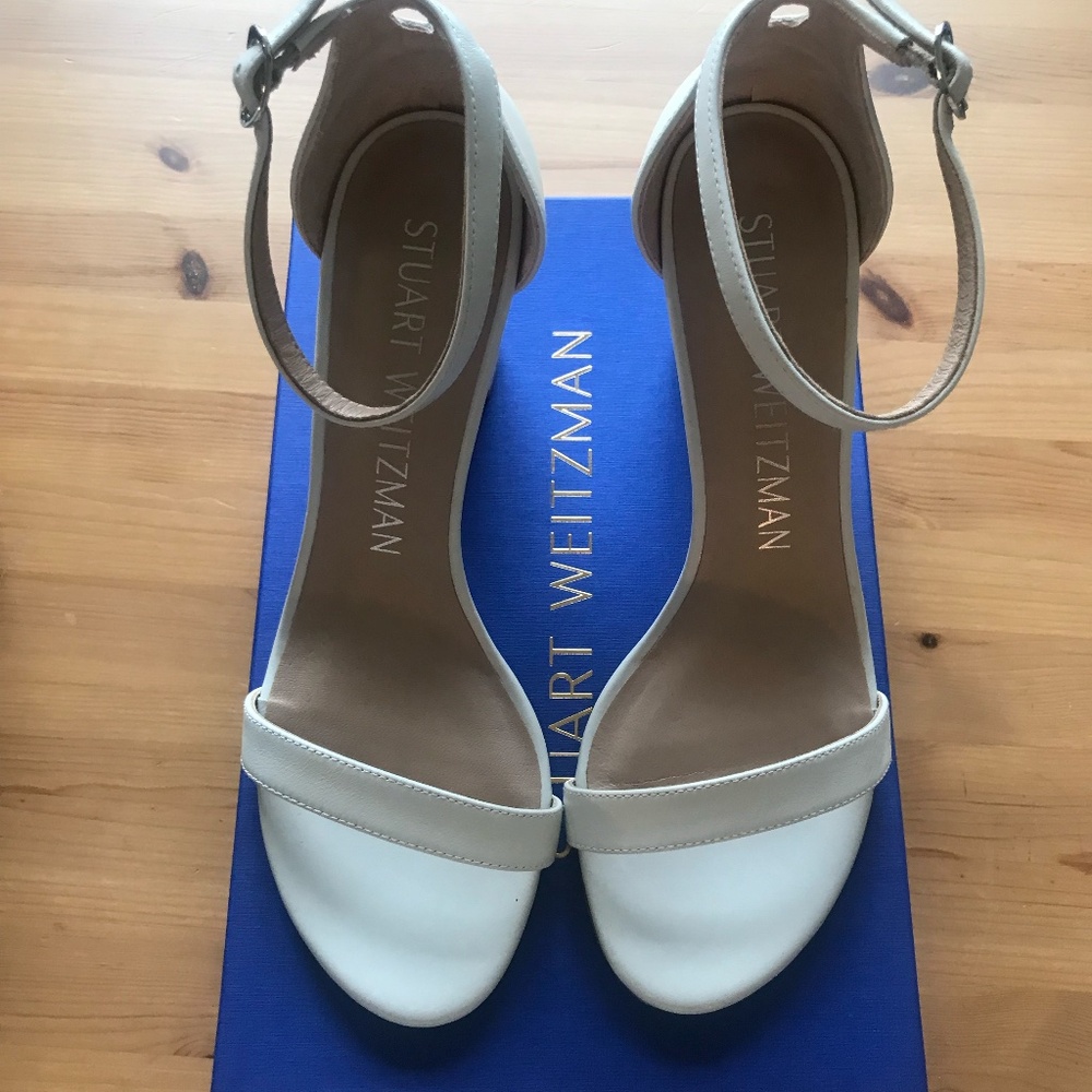 Stuart Weitzman Women's Nearlynude Strap Heel Leather Sandal Size 8.5